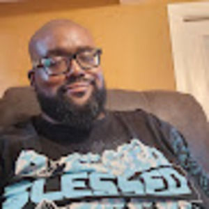 Meet your Posher, Larry